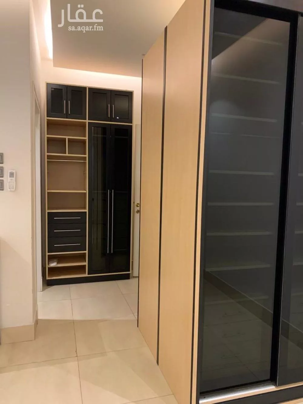 شقة 5 غرف في الملقا 3