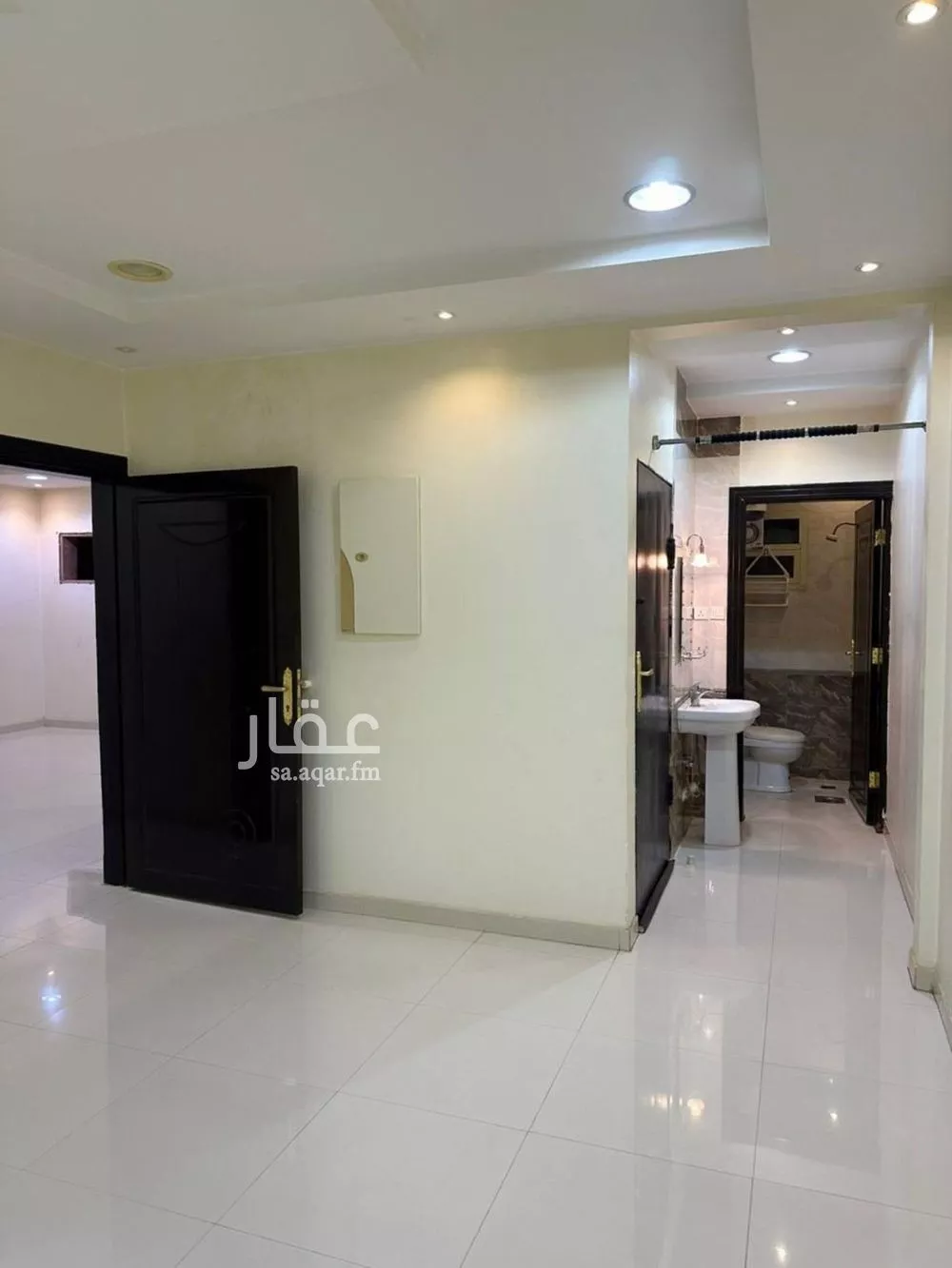 شقة 3 غرف في عكاظ 4