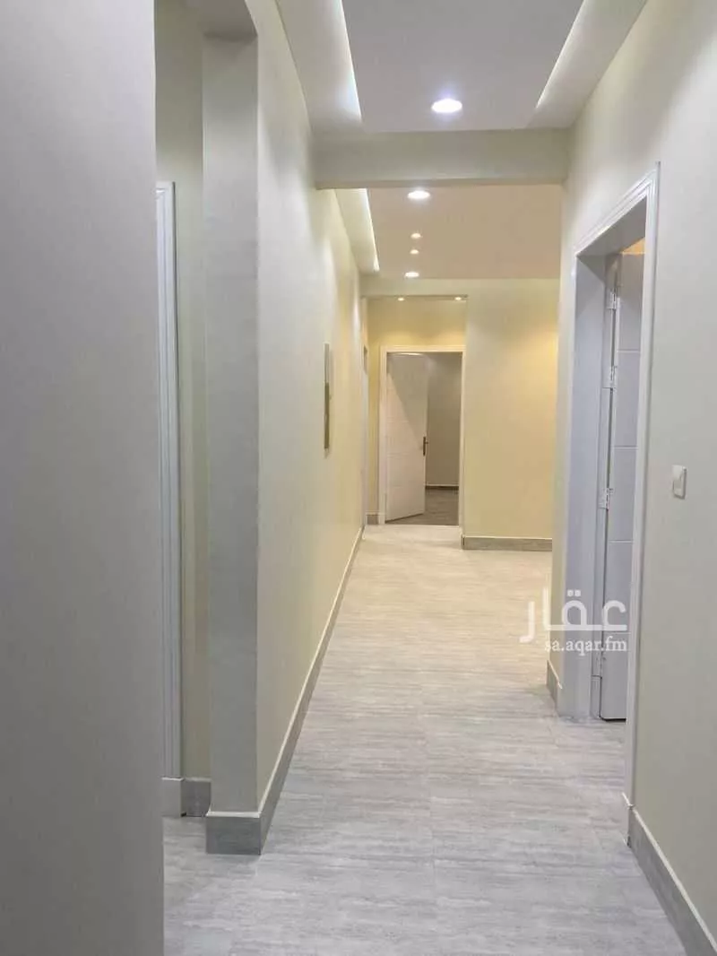 شقة 3 غرف في عكاظ 7