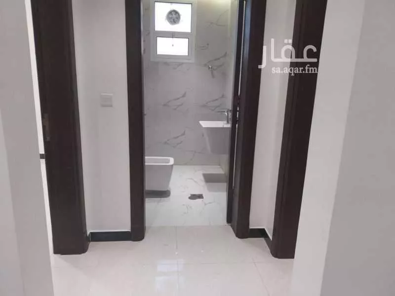 شقة 3 غرف في الملقا 3