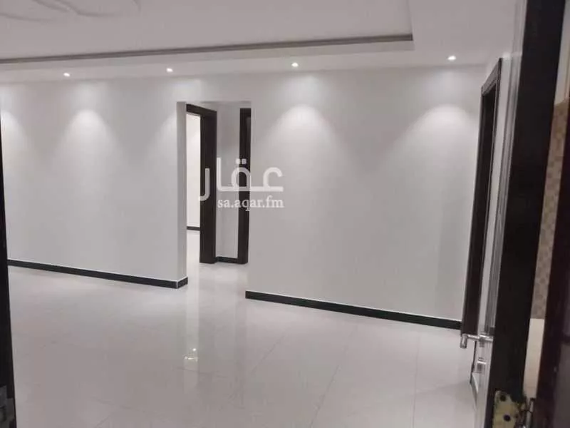 شقة 3 غرف في الملقا 23