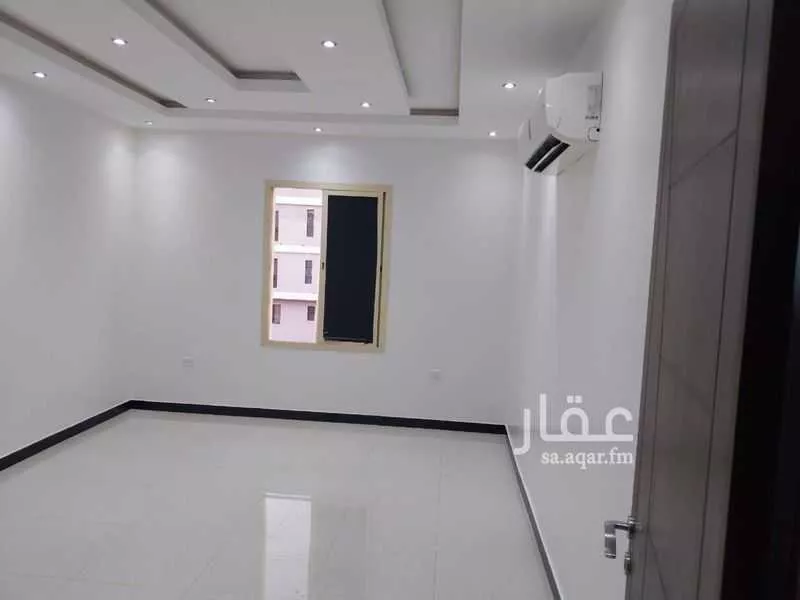 شقة 3 غرف في الملقا 8