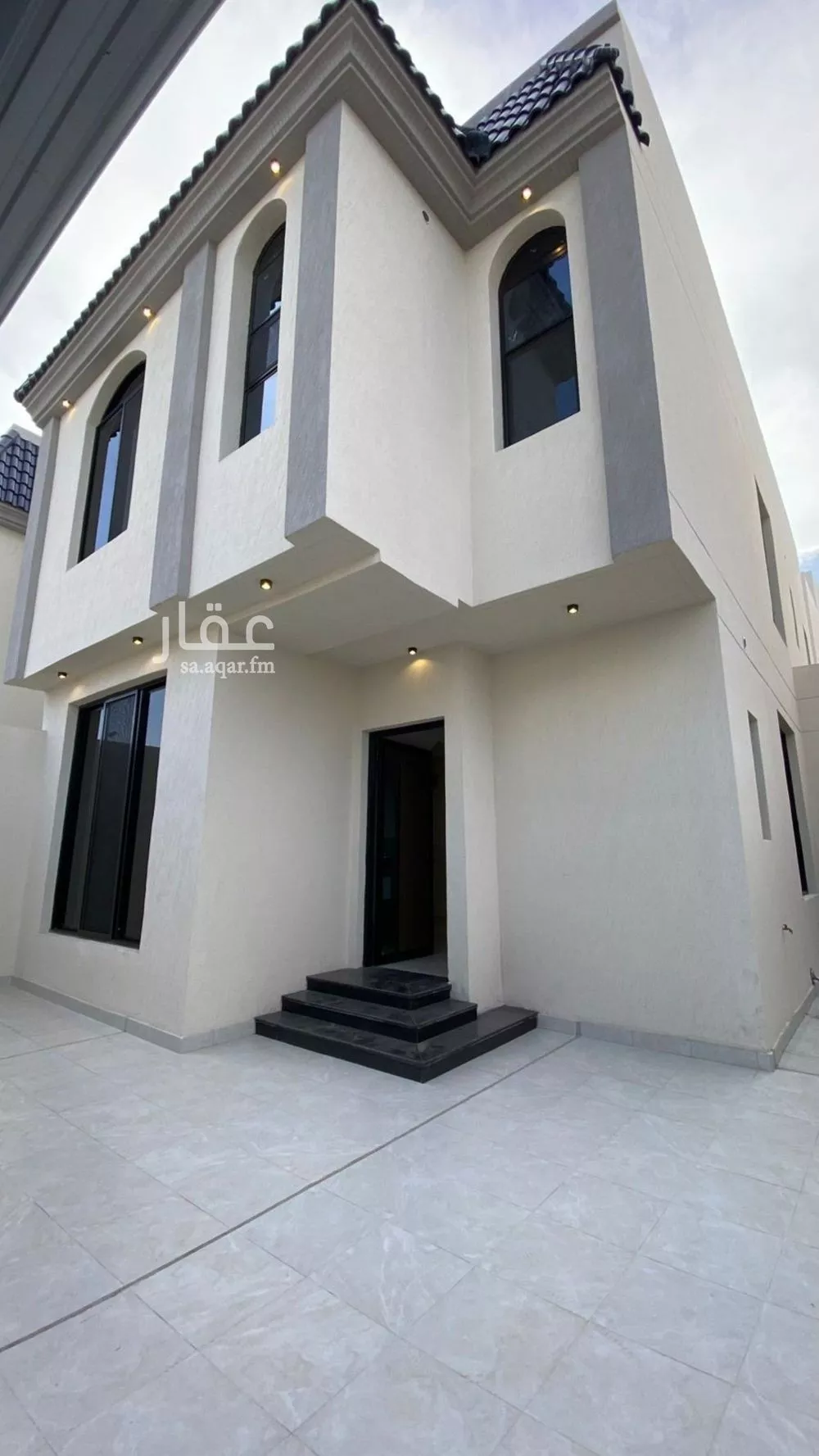 فيلا 6 غرف في السفن 9