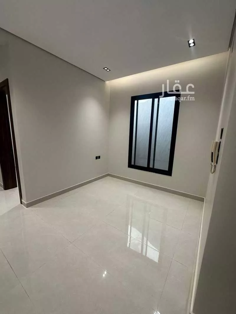 شقة 3 غرف في الرمال 7