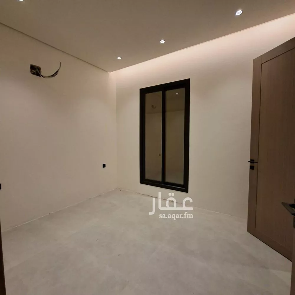 5 bedroom floor in Al Maizilah 3