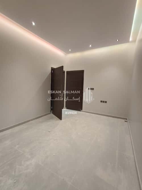 5 bedroom floor in Al Janadriyah 8