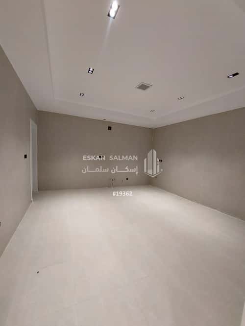 13 bedroom villa in Al Khaleej 5