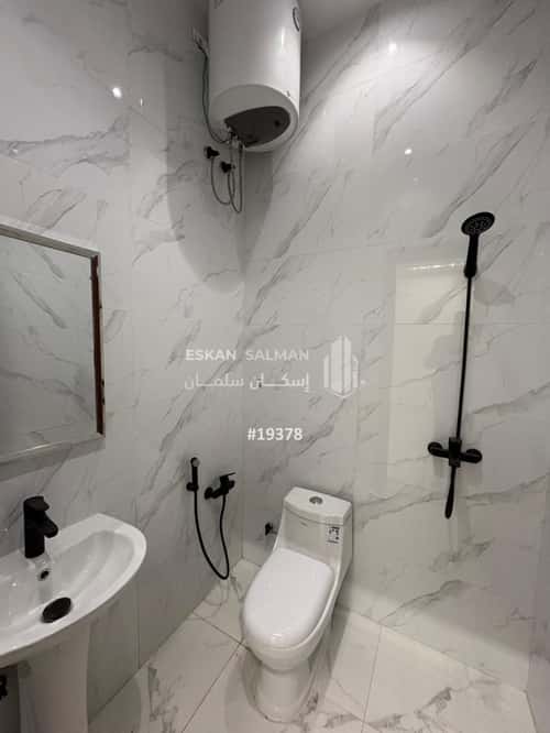 7 bedroom apartment in Al Khaleej 8