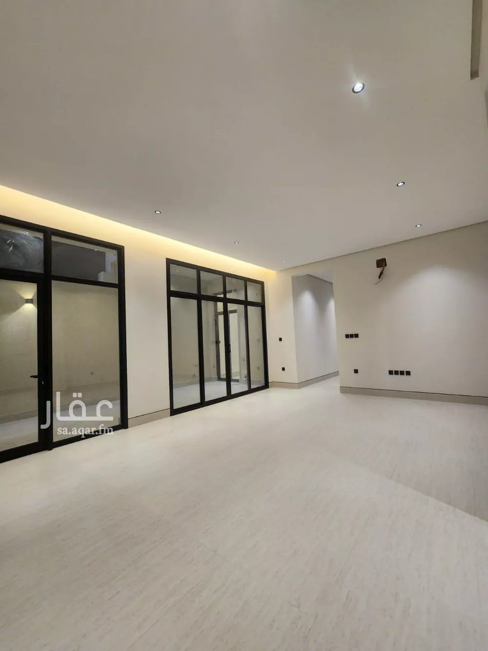 4 bedroom floor in Al Rawdah 4