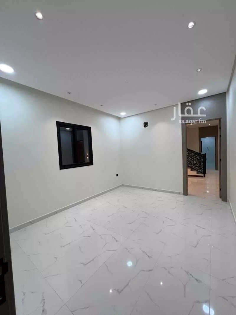 فيلا 5 غرف في الشعلة 8