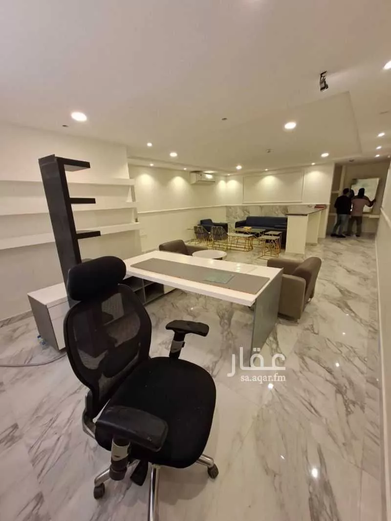 مكتب 312 م² في قرطبة 7