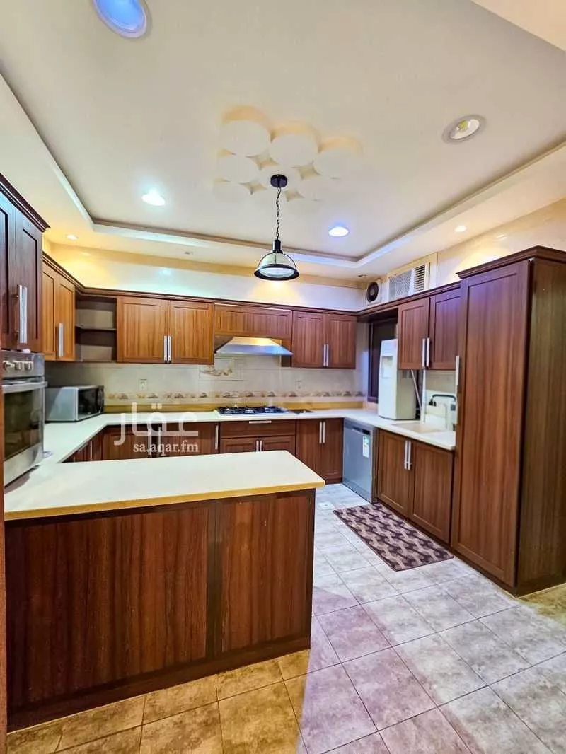 شقة 5 غرف في البحيرات 6