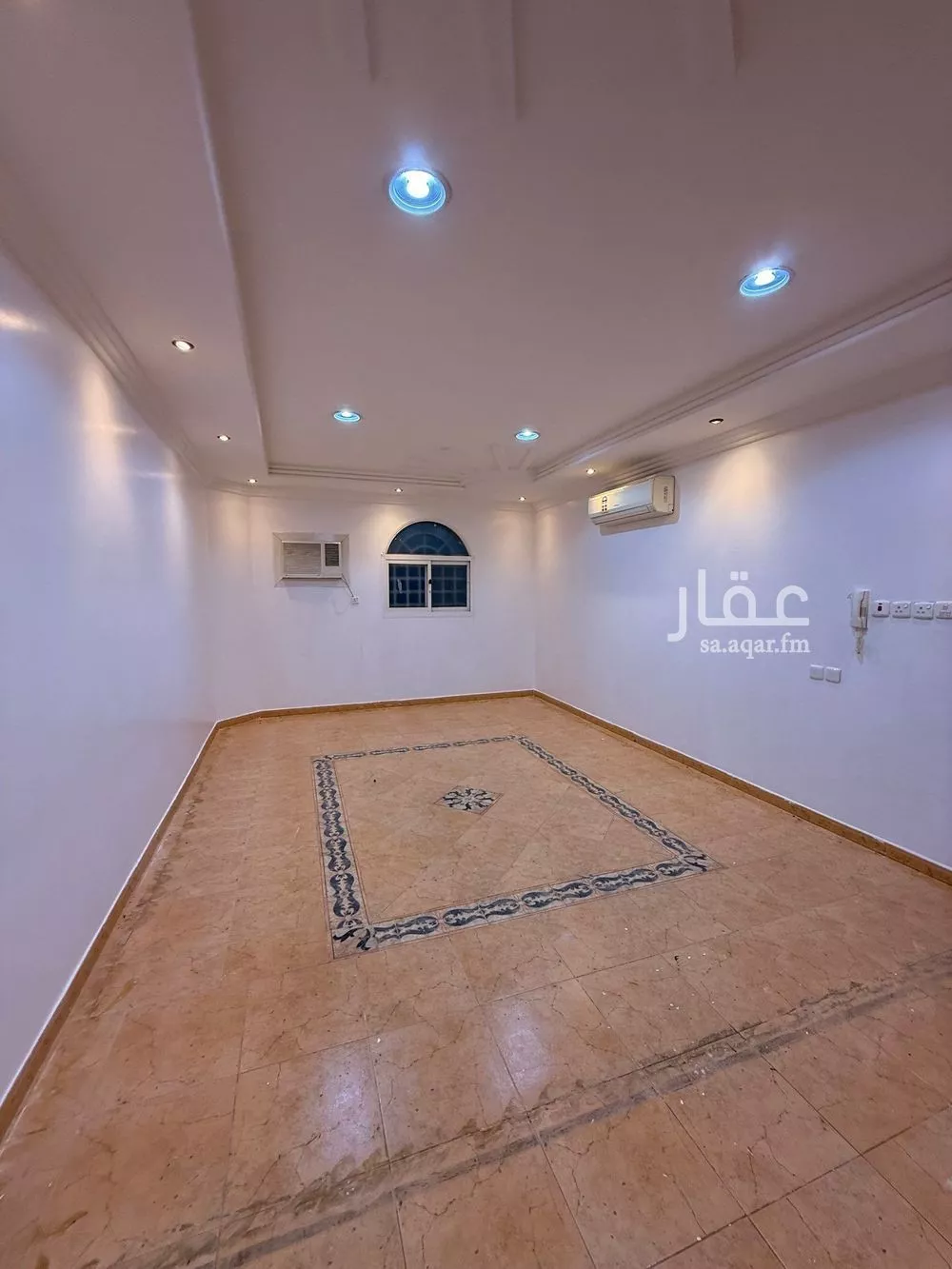 4 bedroom floor in Al Quds 8