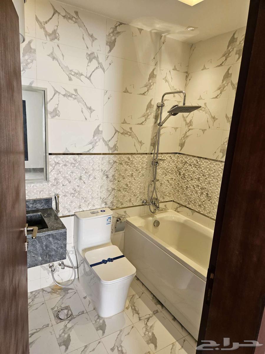 4 bedroom apartment in Al Sawari 5