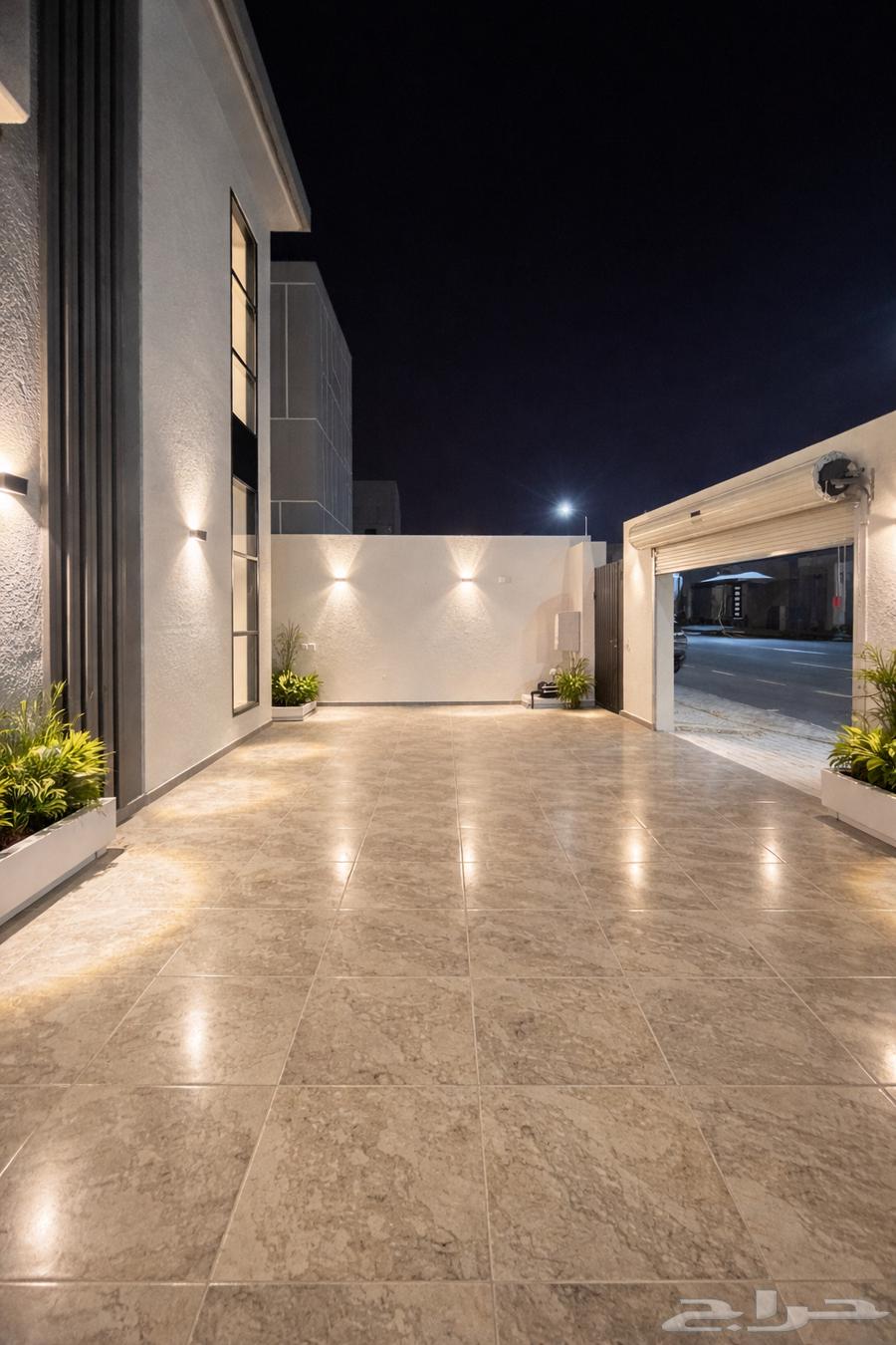 10 bedroom villa in Al Janadriyah 2