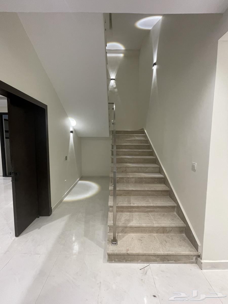 10 bedroom villa in Al Janadriyah 11