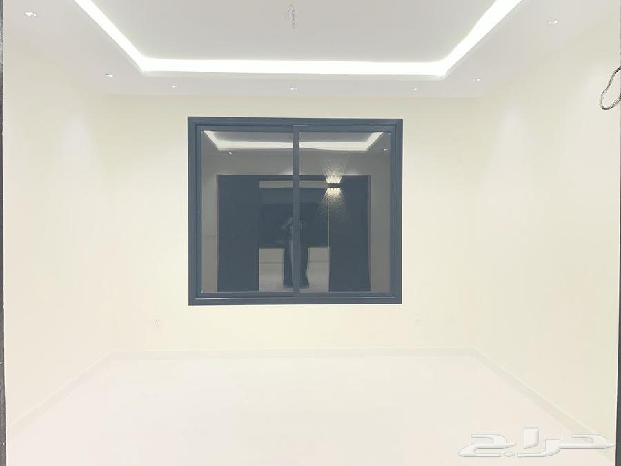 10 bedroom villa in Al Janadriyah 17