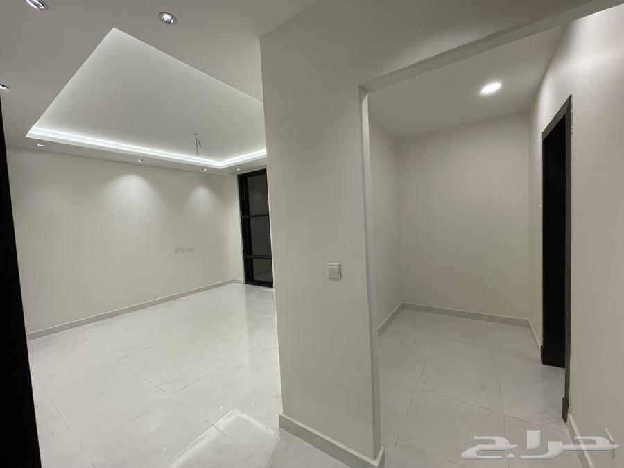 10 bedroom villa in Al Janadriyah 19