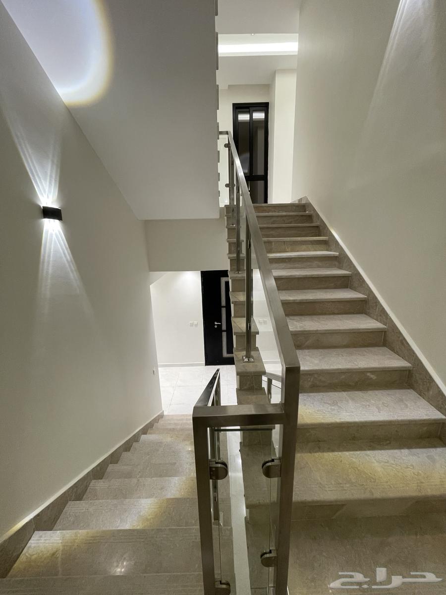 10 bedroom villa in Al Janadriyah 21