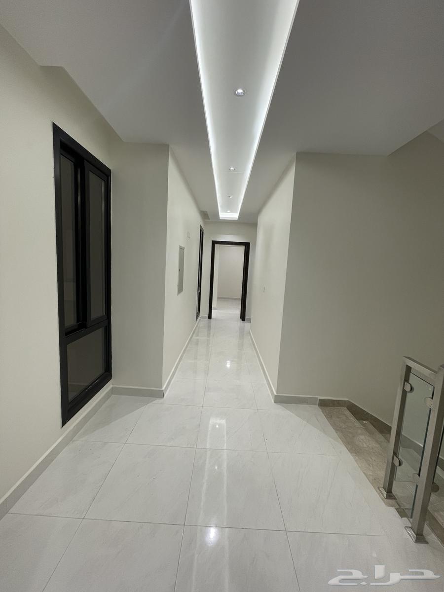 10 bedroom villa in Al Janadriyah 29