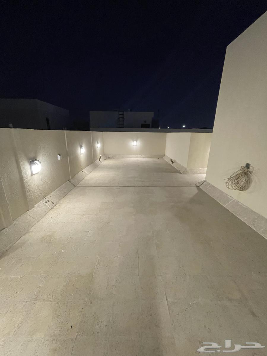 10 bedroom villa in Al Janadriyah 34