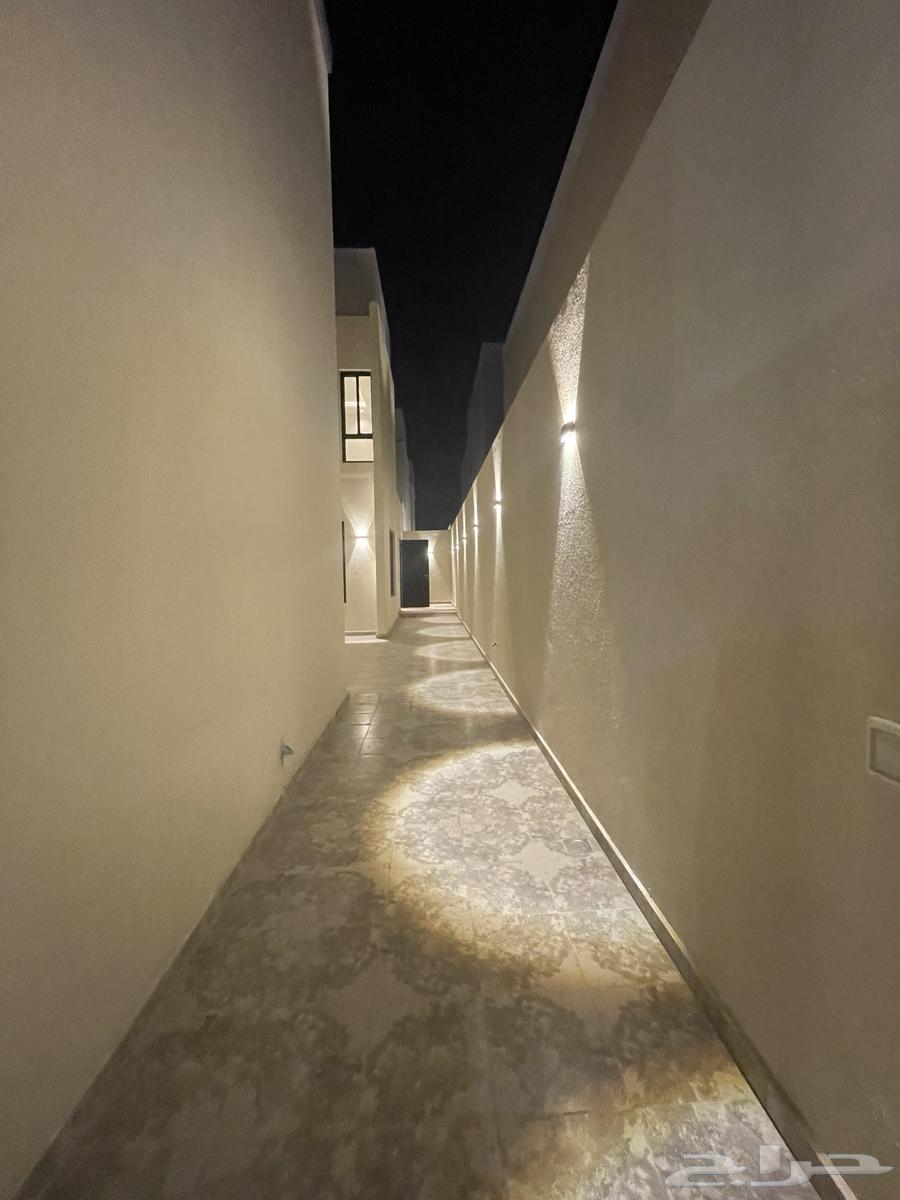 10 bedroom villa in Al Janadriyah 5