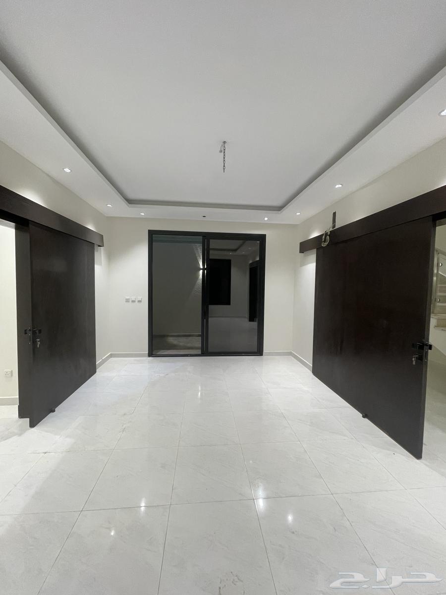 10 bedroom villa in Al Janadriyah 10