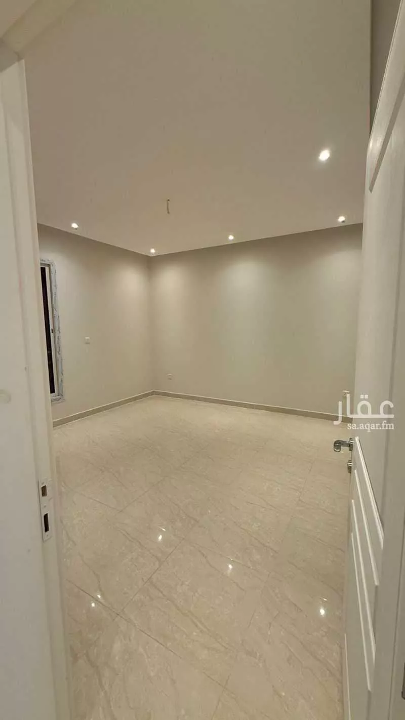 شقة 4 غرف في الصوارى 7