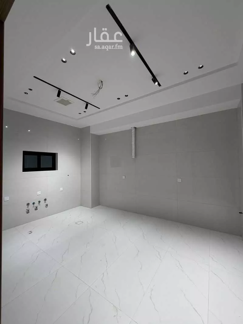 شقة 4 غرف في الفلاح 3