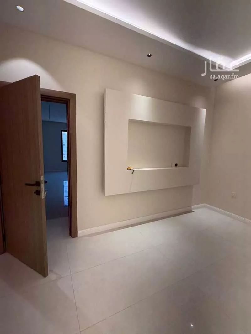 شقة 4 غرف في الفلاح 9