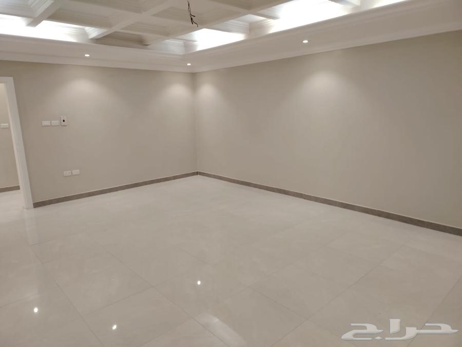 شقة 5 غرف في الصفا 2