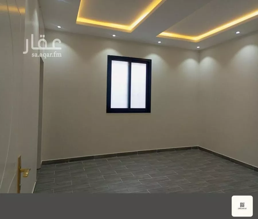 5 bedroom villa in Al Rimal 4