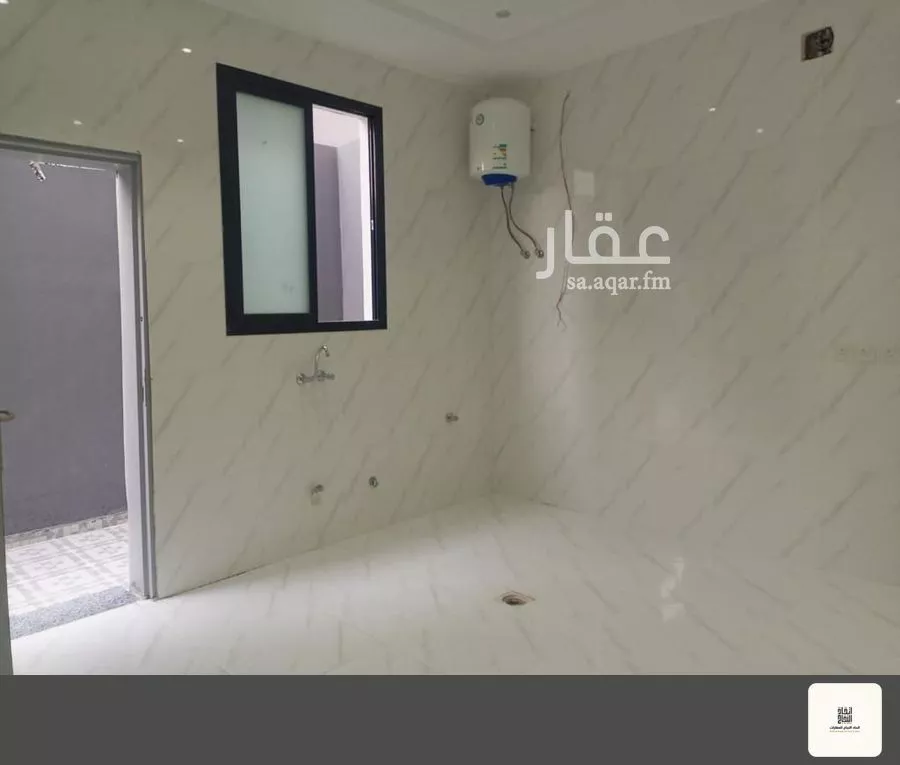 5 bedroom villa in Al Rimal 5