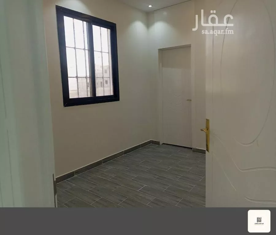 5 bedroom villa in Al Rimal 7