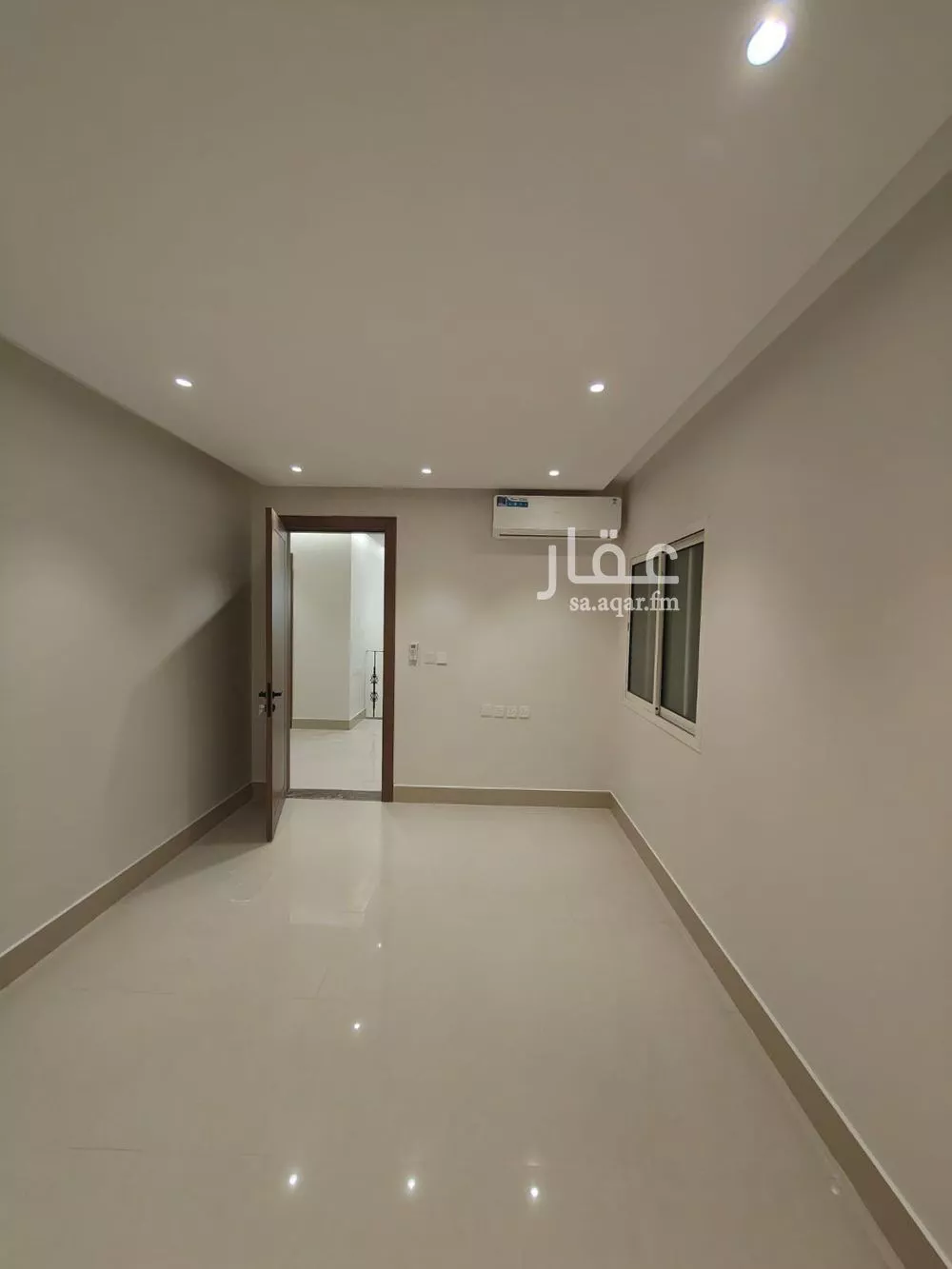 شقة 5 غرف في النخيل 19