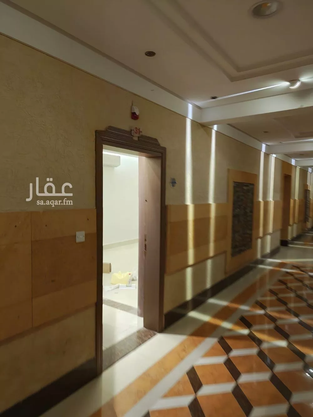 شقة 5 غرف في النخيل 10