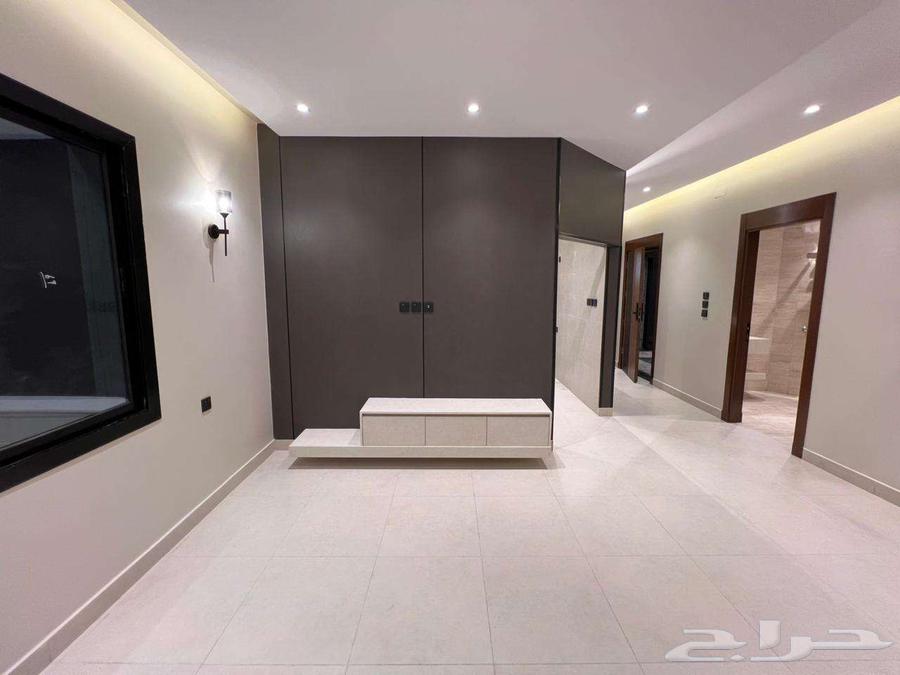 شقة 5 غرف في ولي العهد 3