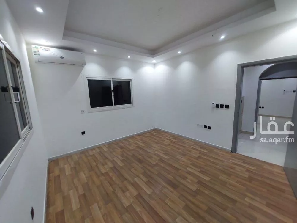 2 bedroom apartment in Al Yarmouk 8
