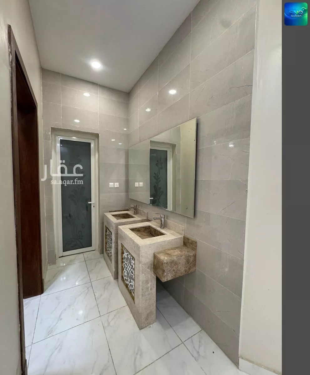 فيلا 7 غرف في اللؤلؤ 15