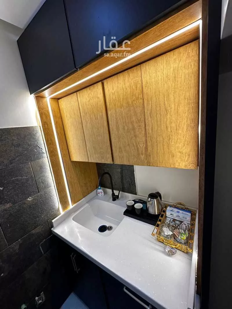 1 bedroom floor in Al Malqa 7