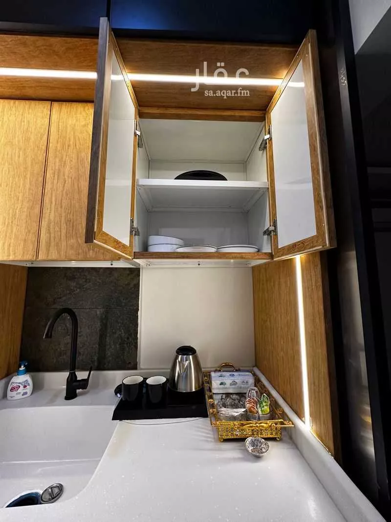 1 bedroom floor in Al Malqa 9