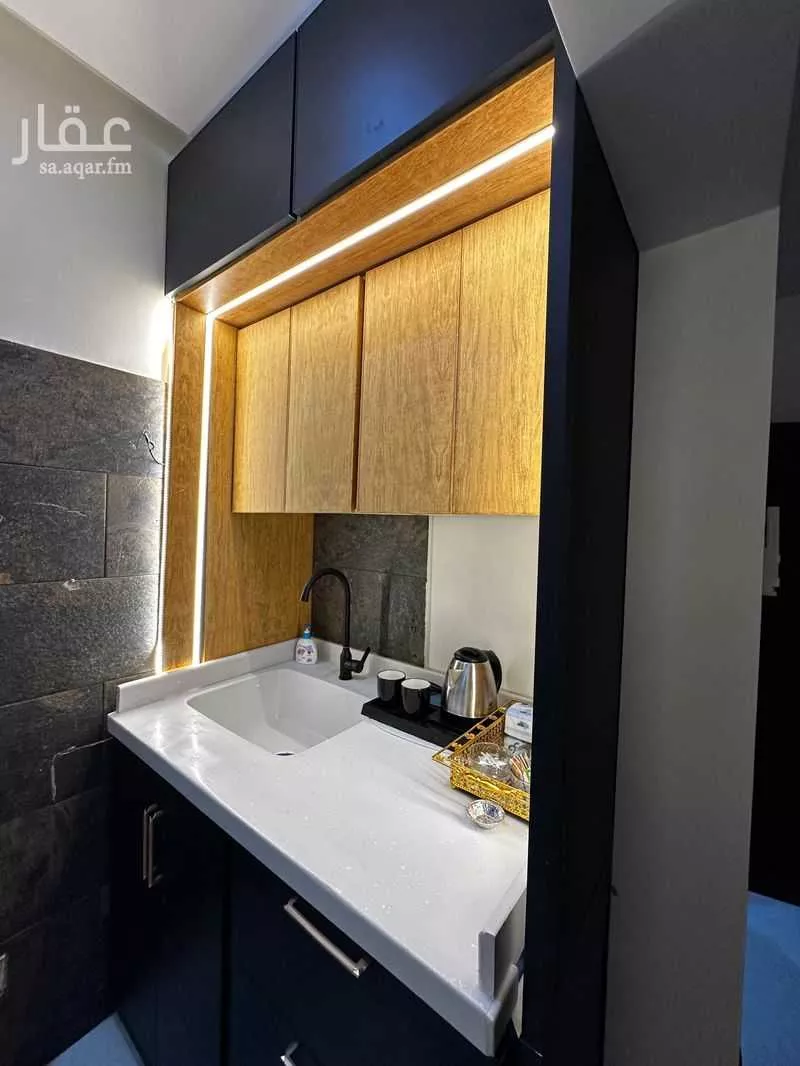 1 bedroom floor in Al Malqa 10