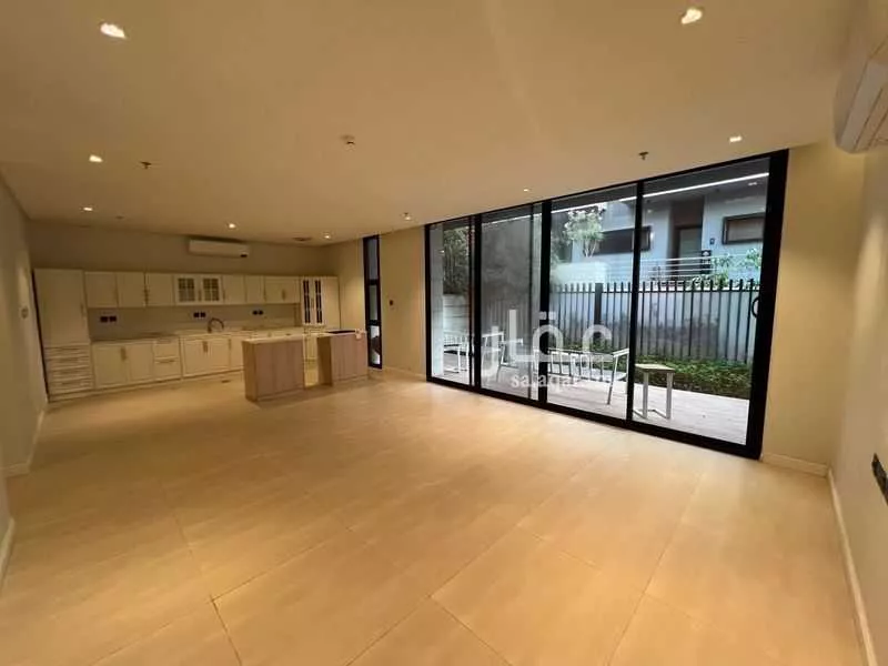 3 bedroom apartment in Al Narjis 8