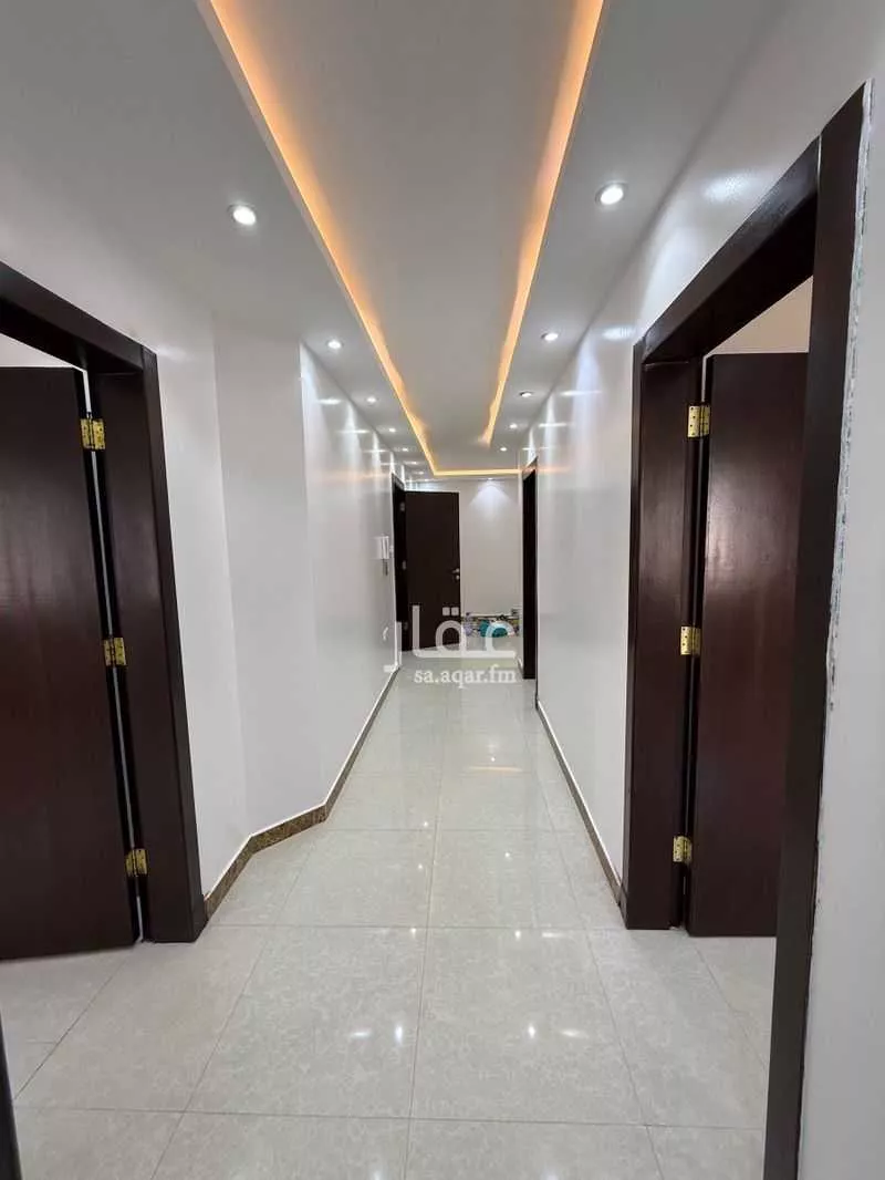 3 bedroom apartment in Al Malqa 4