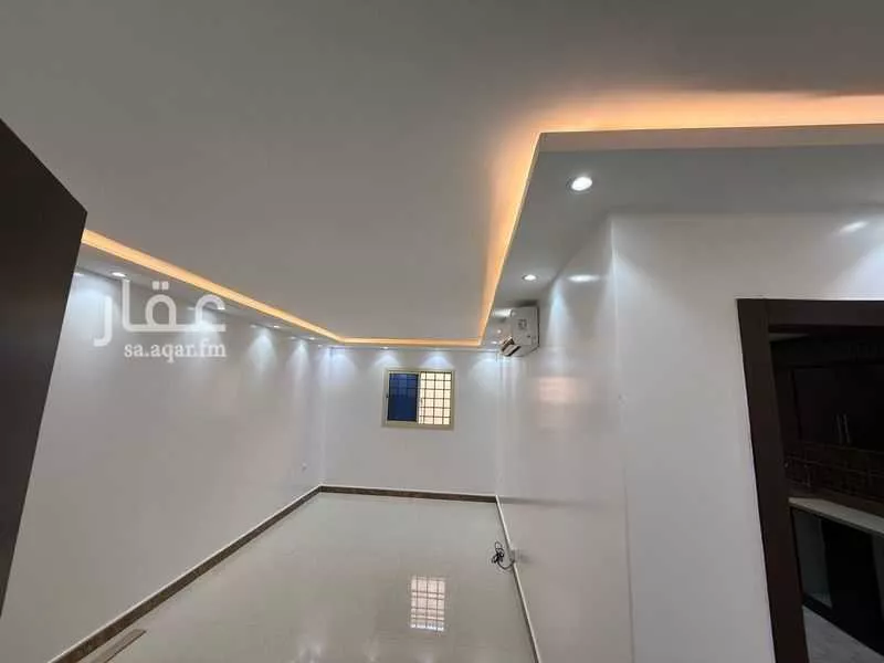 3 bedroom apartment in Al Malqa 5