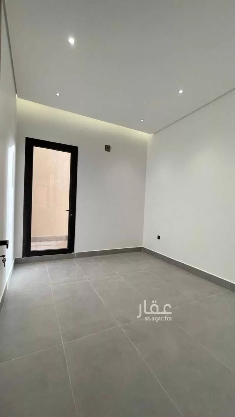 7 bedroom floor in Al Janadriyah 9