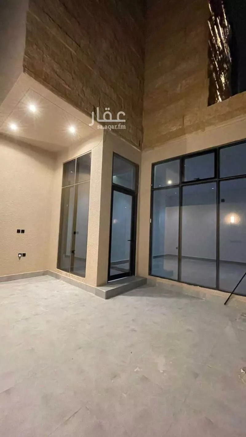 8 bedroom floor in Al Janadriyah 8
