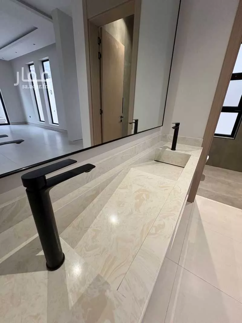 فيلا 6 غرف في الشعلة 2