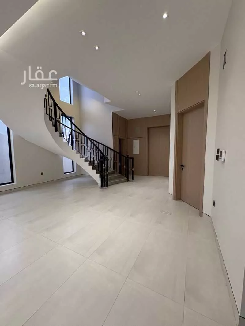 فيلا 6 غرف في الشعلة 4