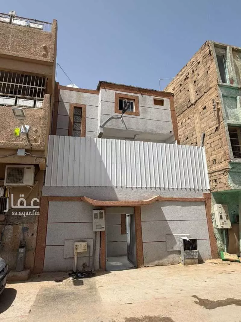 113 sqm building in Ghubairah 8